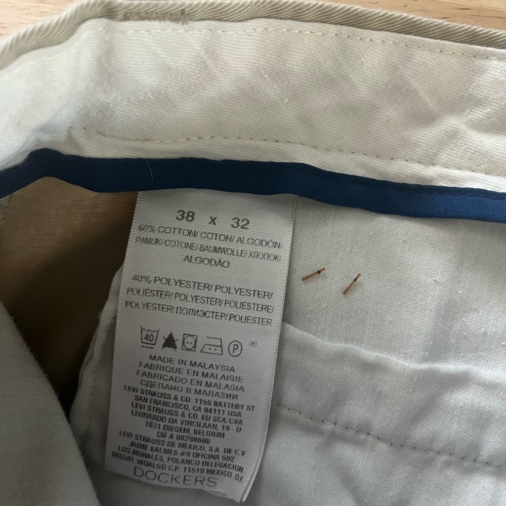 Dockers slacks - Picture 9 of 9